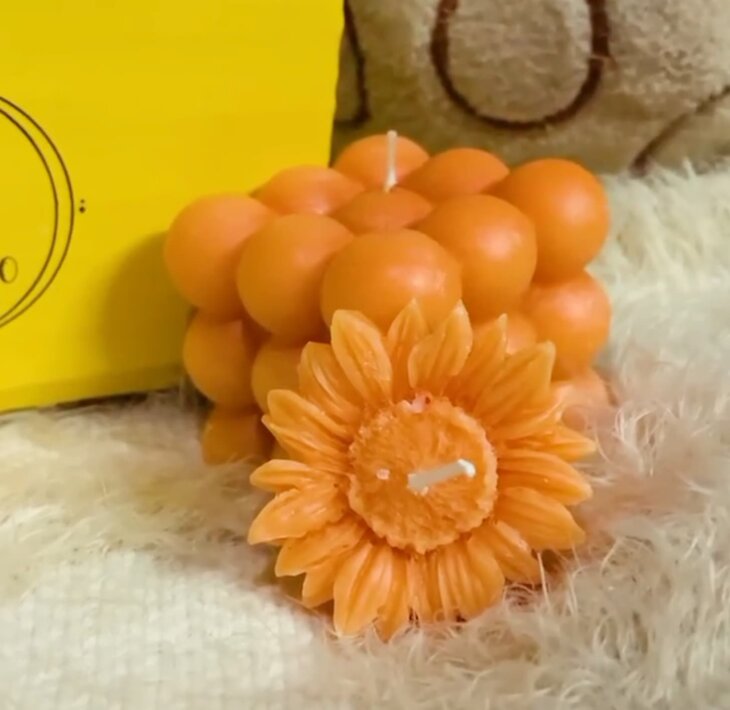 Amber Glow – Hand-Poured Scented Candle
